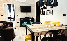 Bmga L Stylish Industrial Termini Apartment